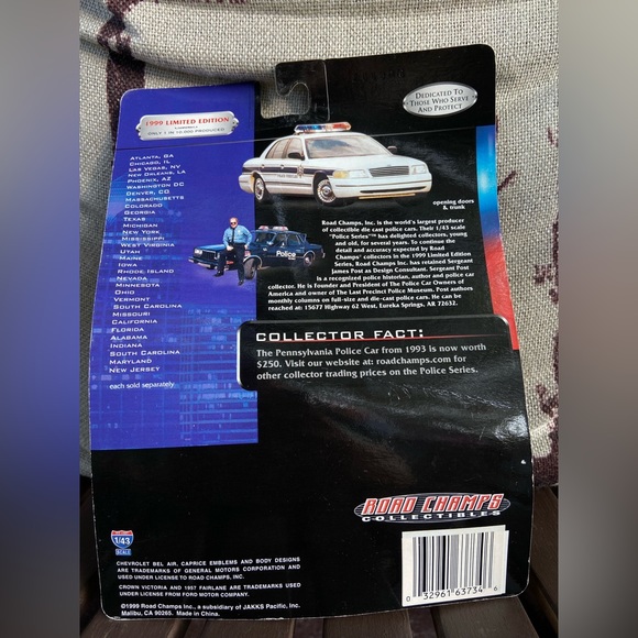 Road champs collectibles police series model 143 1999 rare brand new - Picture 5 of 5